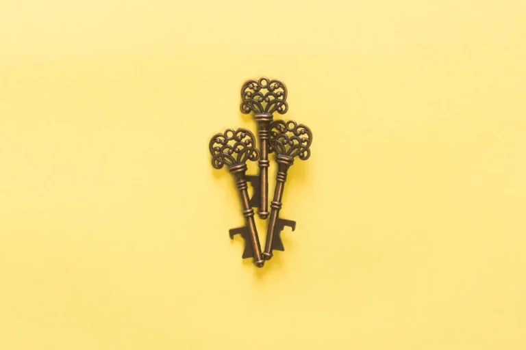 Golden Keyword: Kata Kunci “Emas” yang Buat Websitemu Melesat!