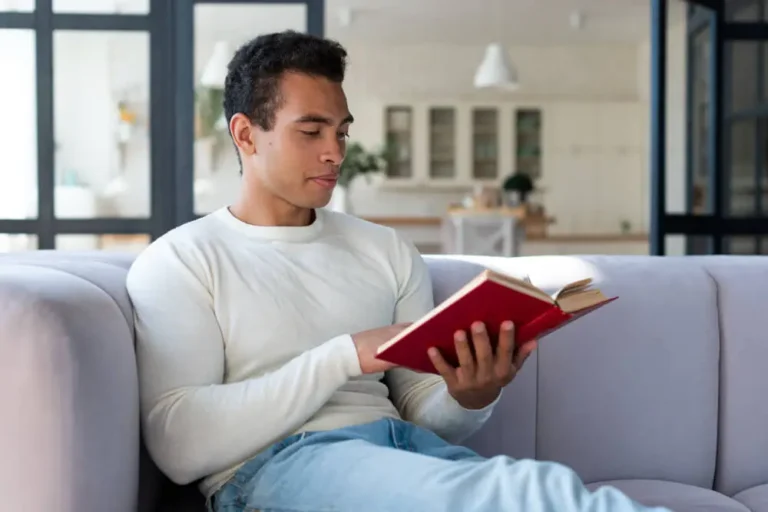 Majas Antitesis: Pengertian beserta Contohnya