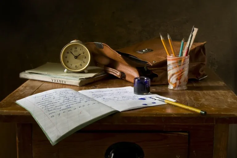 Majas Oksimoron – Pengertian dan Contohnya